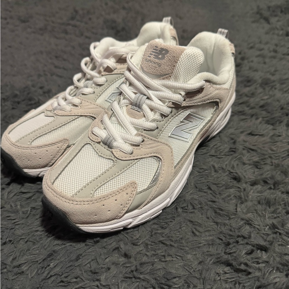 New balance 530 size 5 men’s